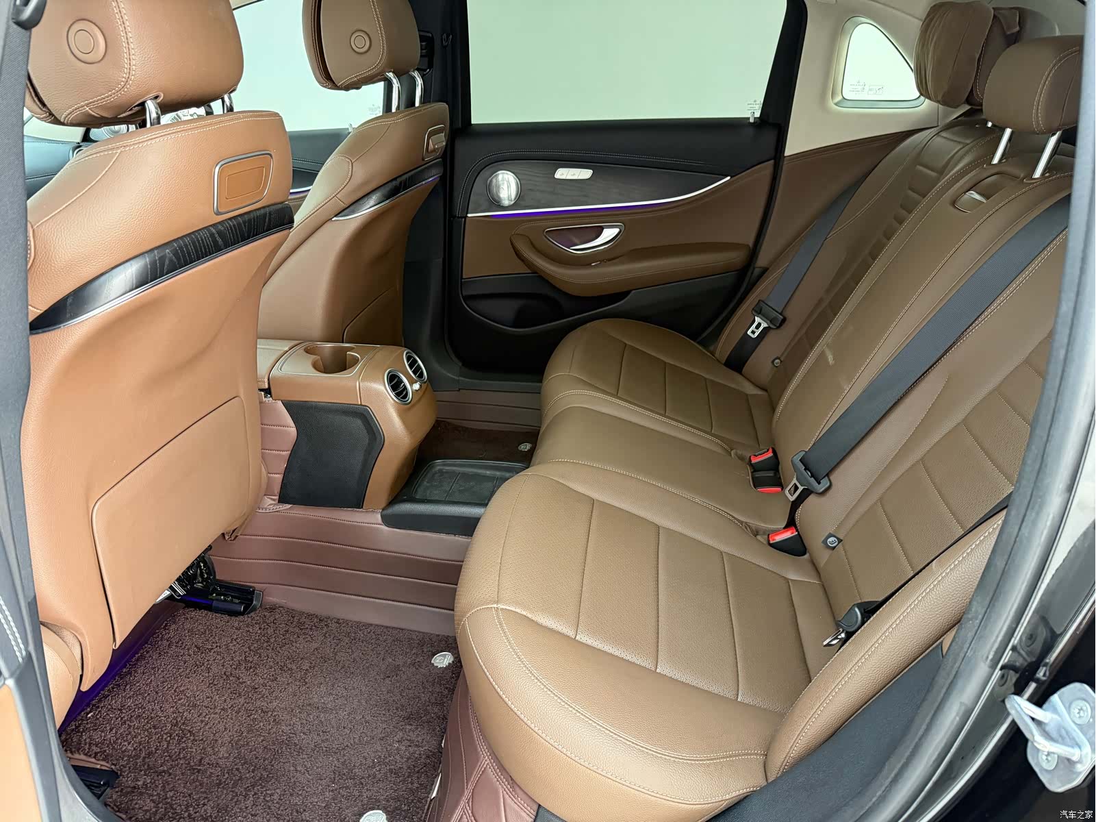 Mercedes-Benz E-Class, 2020 7