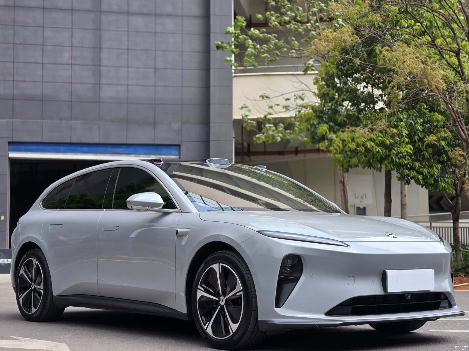 NIO ET5, 2025 3