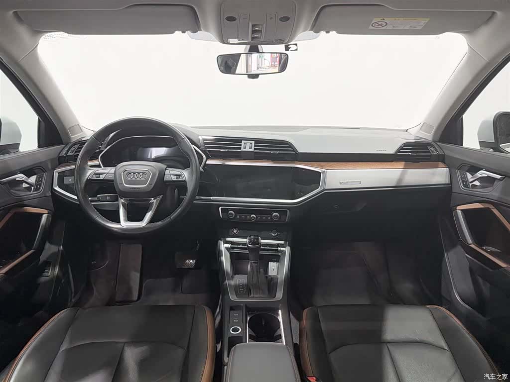 Audi Q3, 2023 11