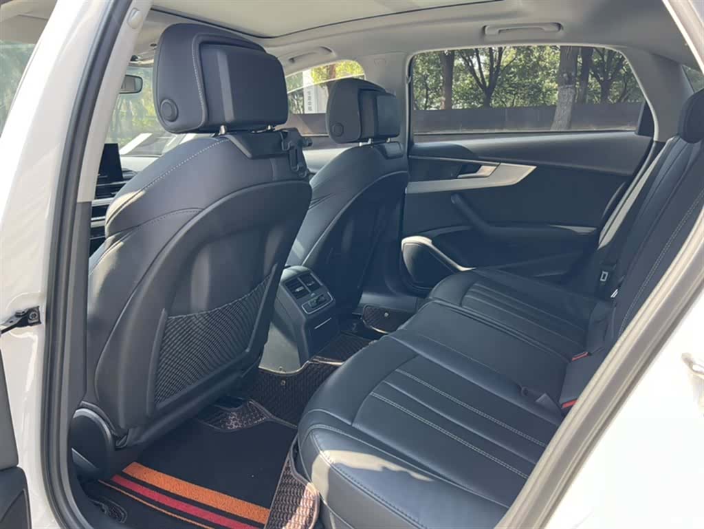 Audi A4L, 2022 15