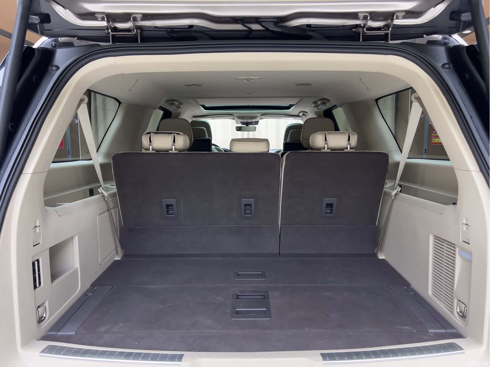 Lincoln Navigator, 2018 7