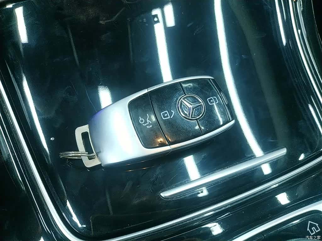 Mercedes-Benz E-Class, 2017 9