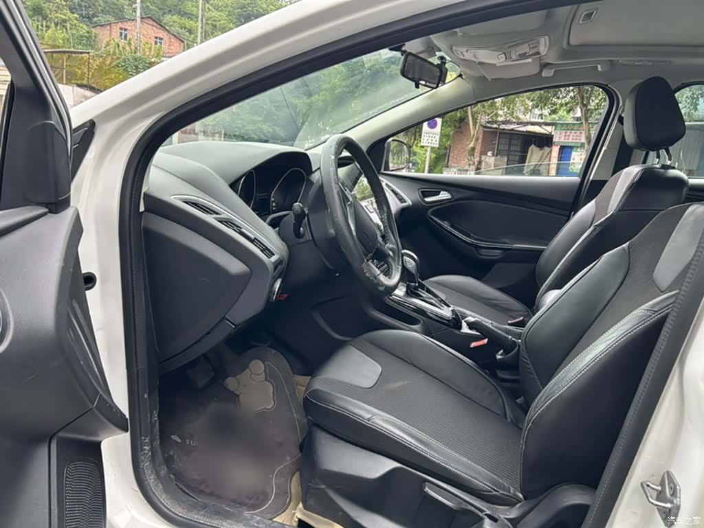 Ford Focus, 2014 13