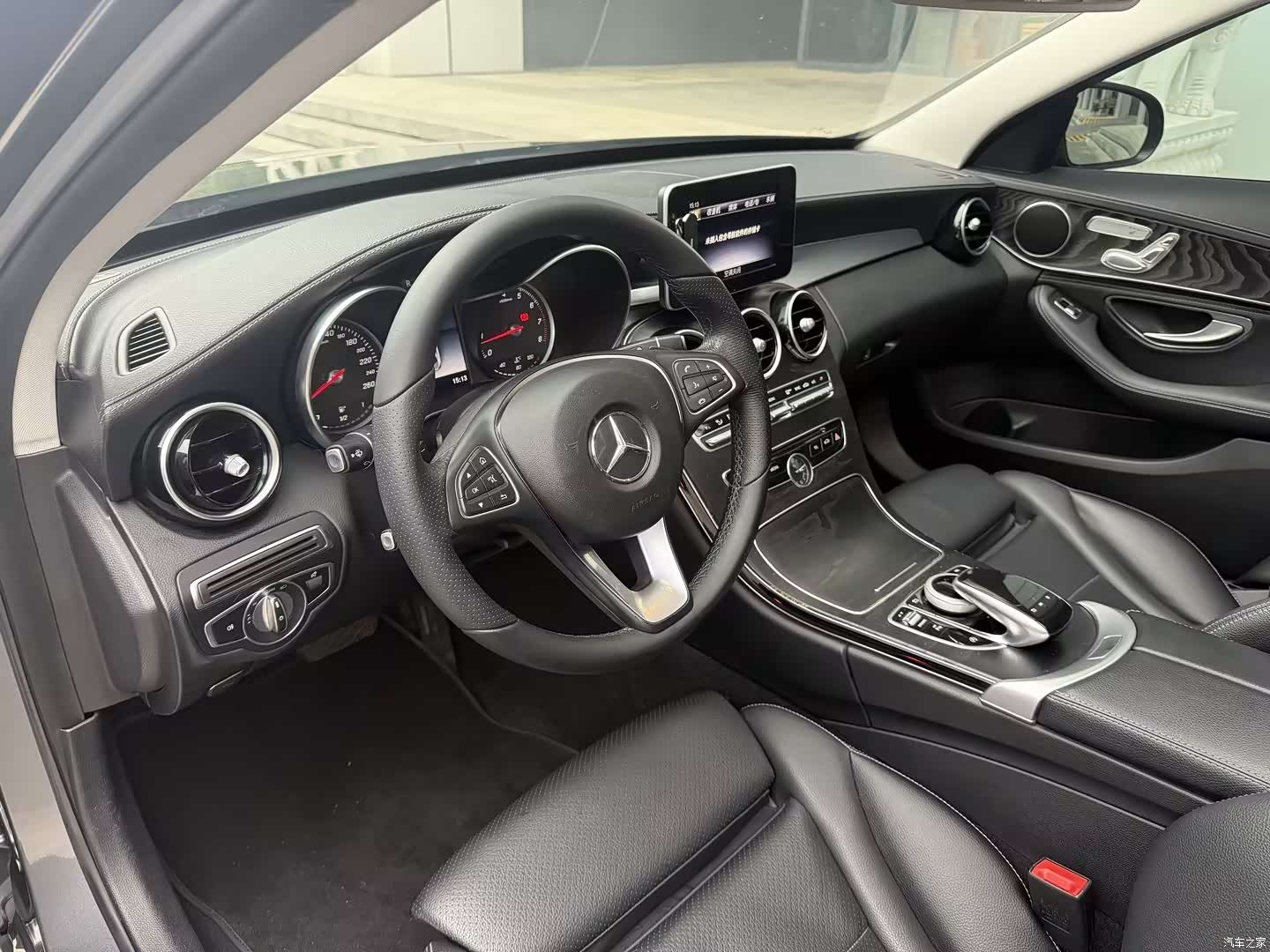 Mercedes-Benz C-Class, 2018 23