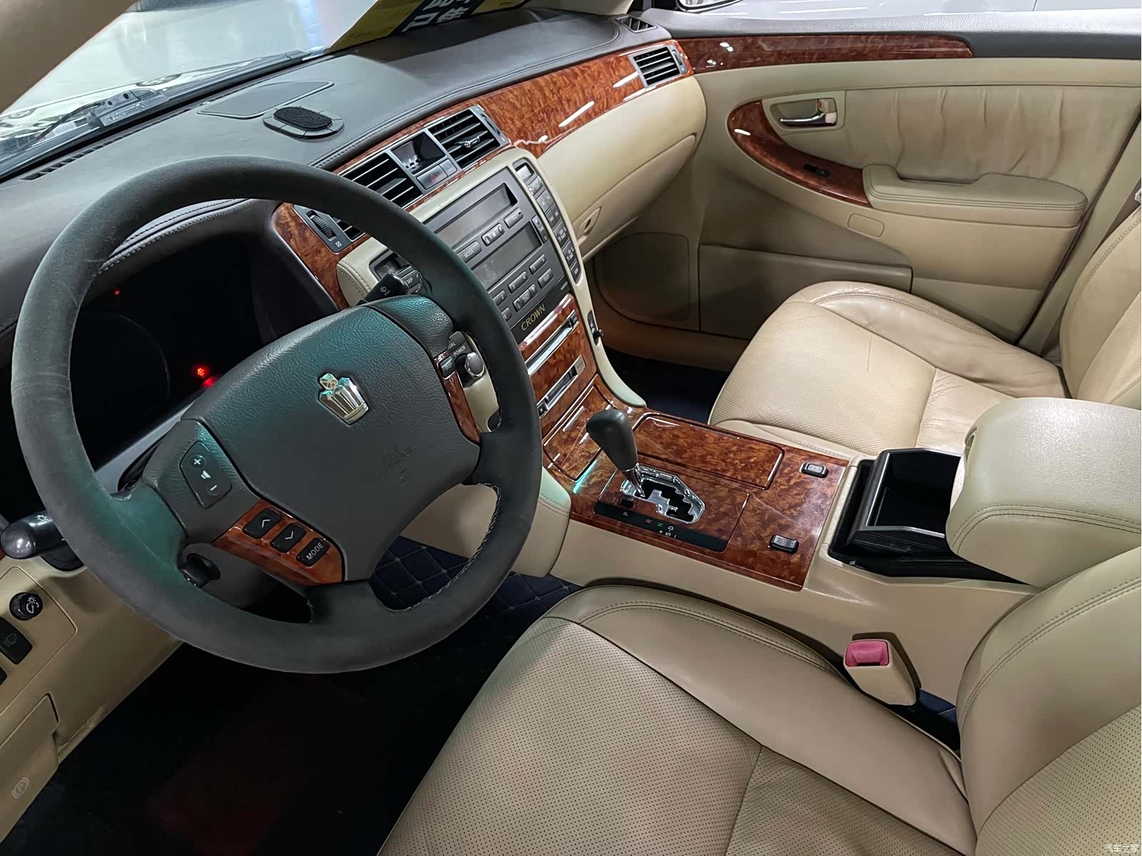 Toyota Crown, 2008 14