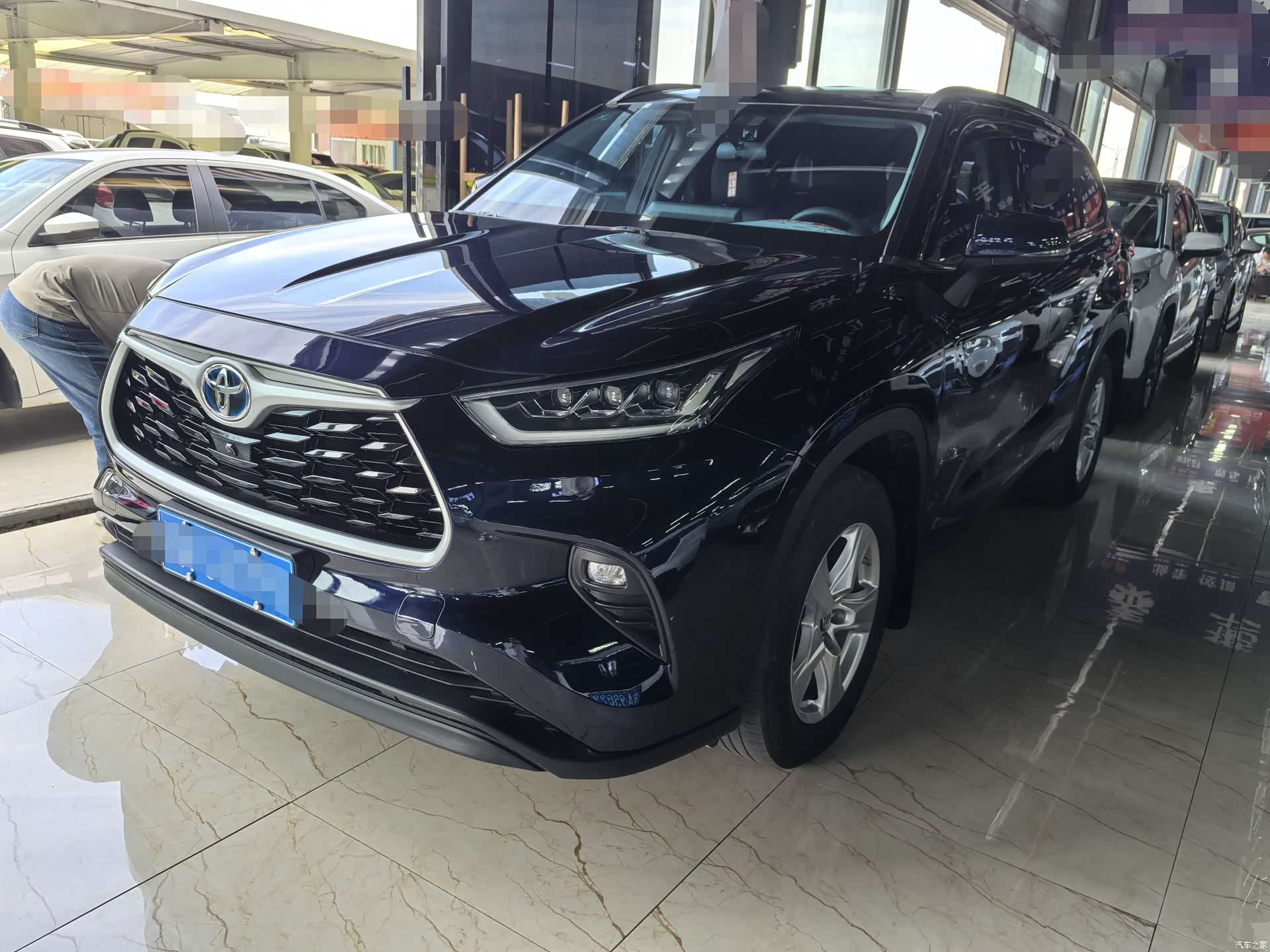 Toyota Highlander, 2022 1