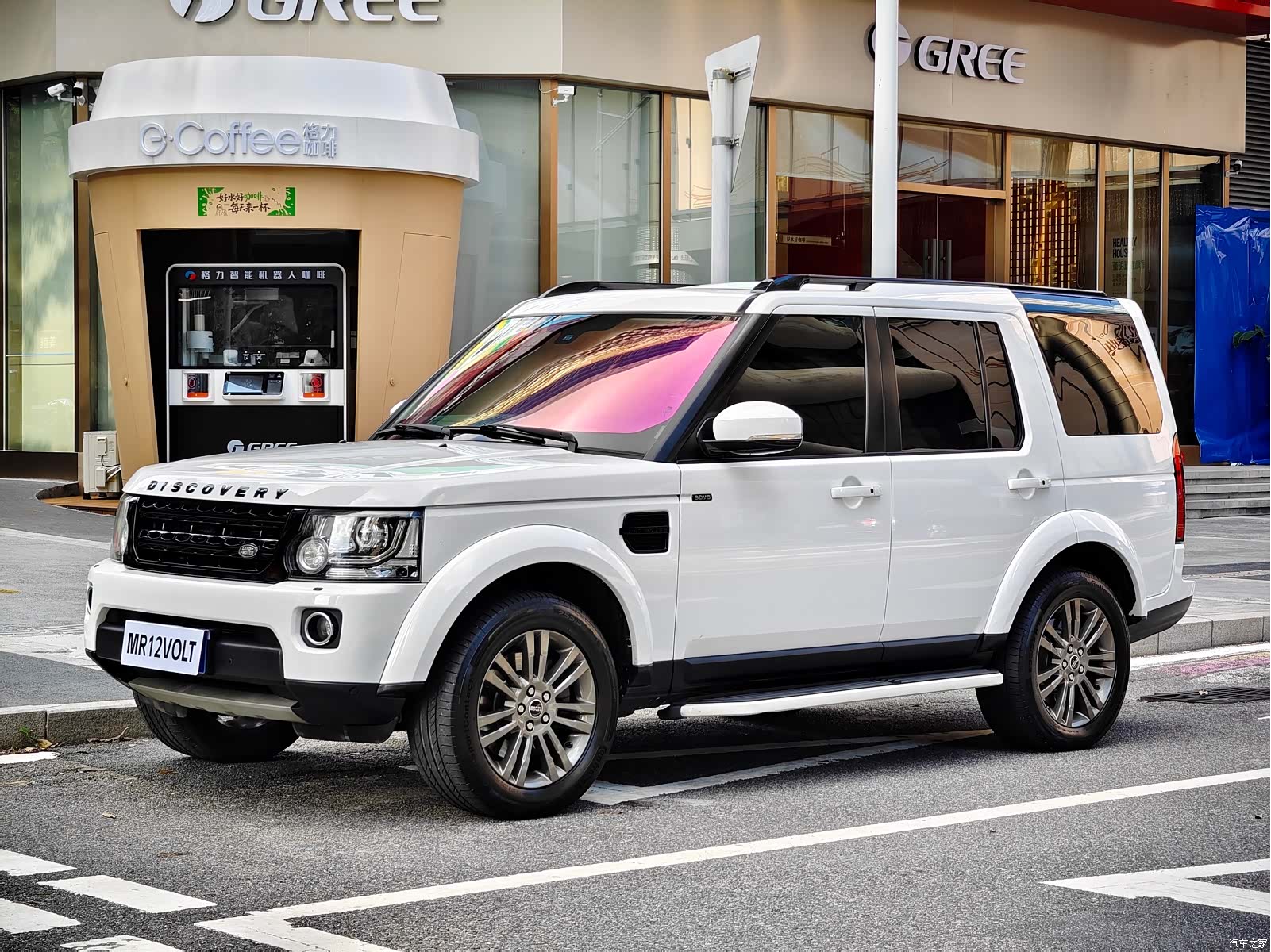 Land Rover Discovery, 2014 1