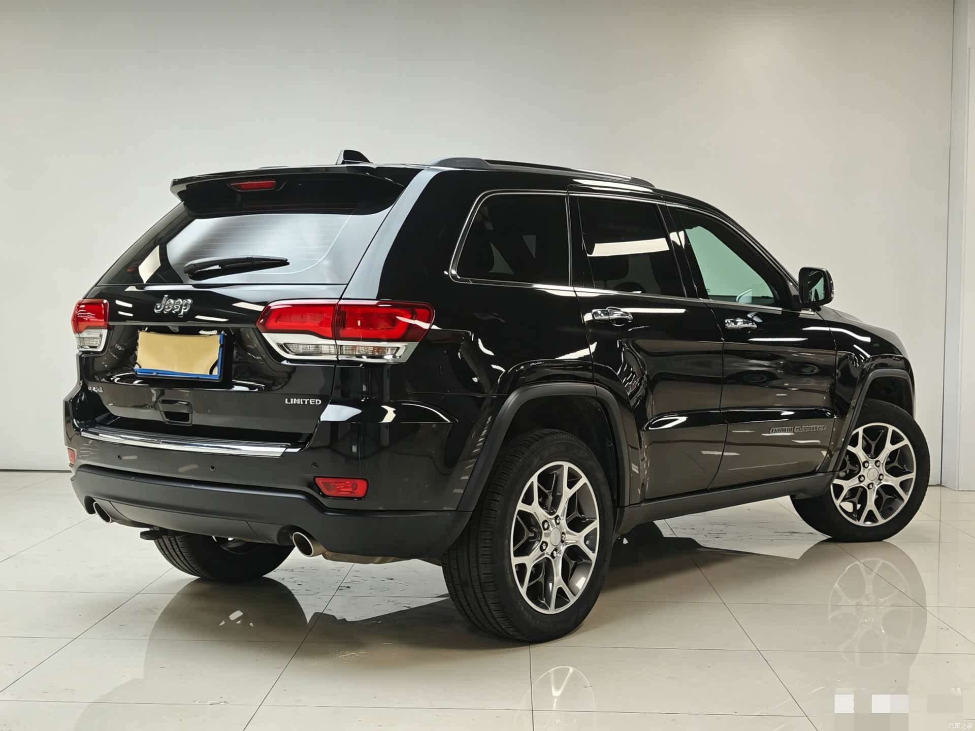 Jeep Grand Cherokee, 2020 21