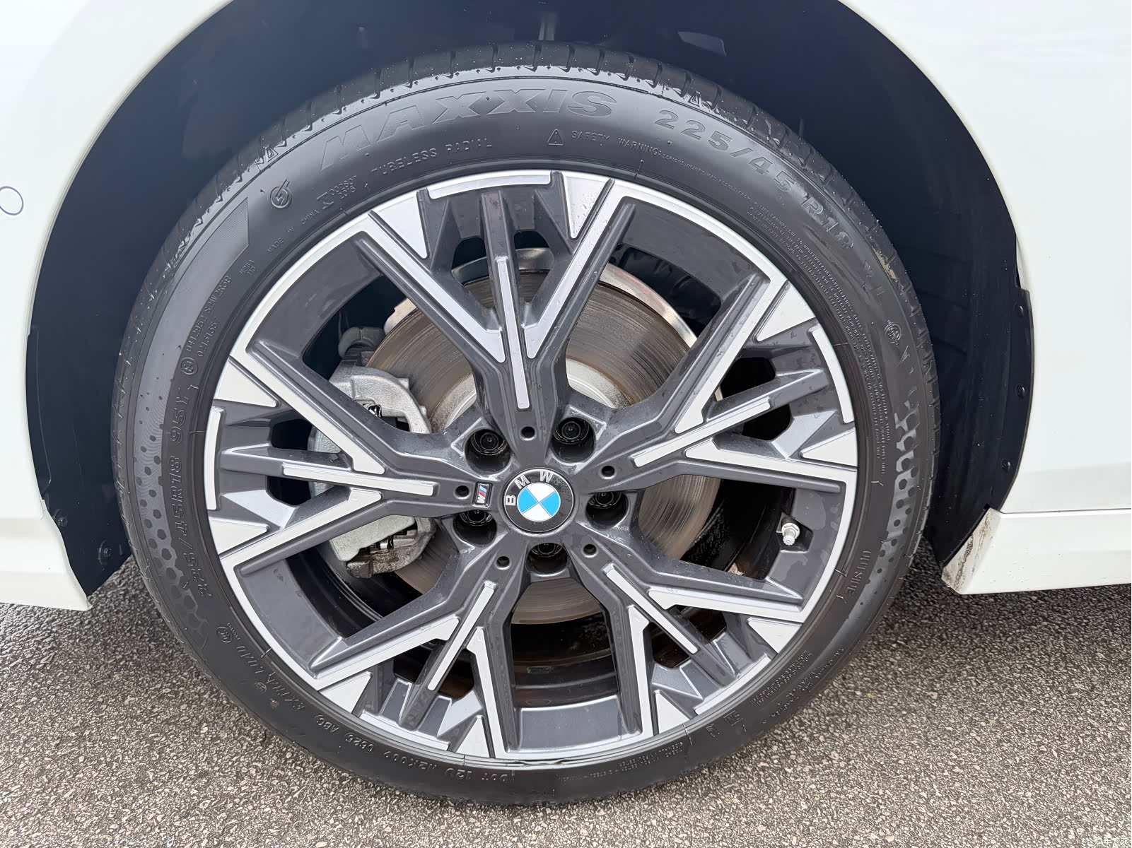 BMW 2 Series, 2026 3