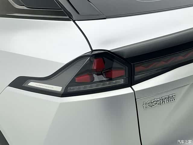 Deepal S07, 2023 28