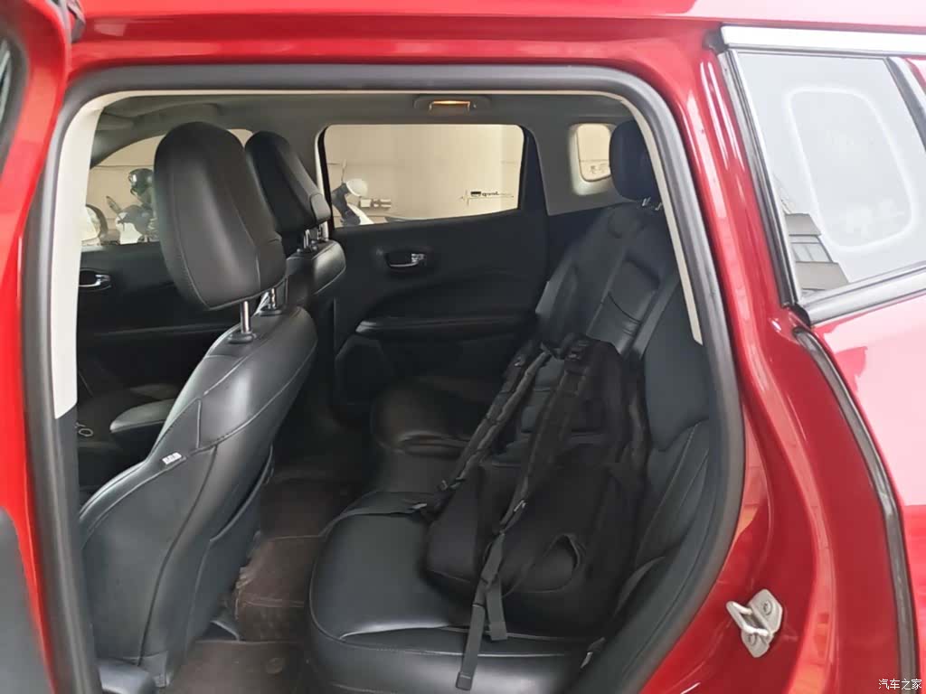 Jeep Compass, 2018 17