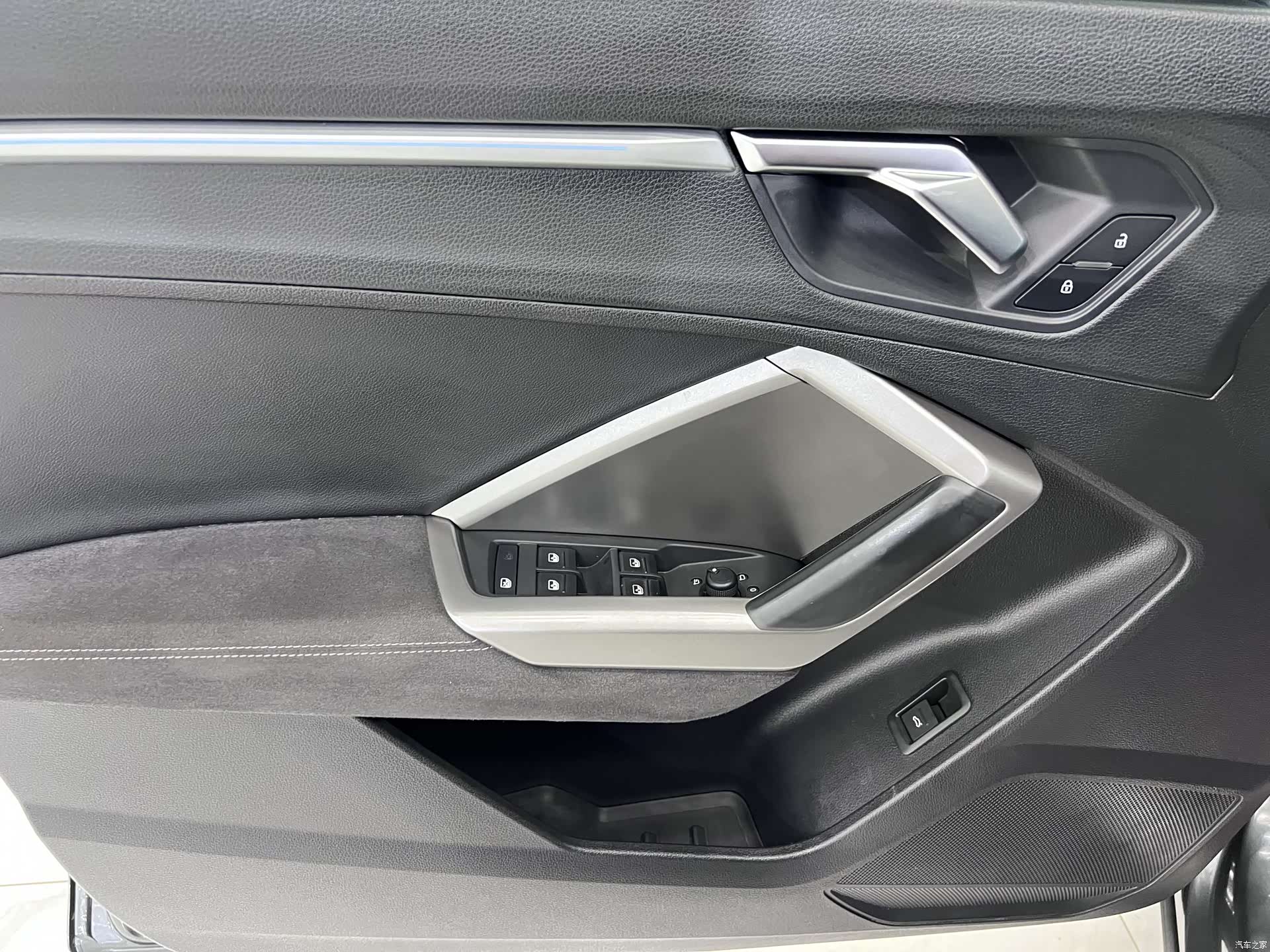 Audi Q3, 2022 8