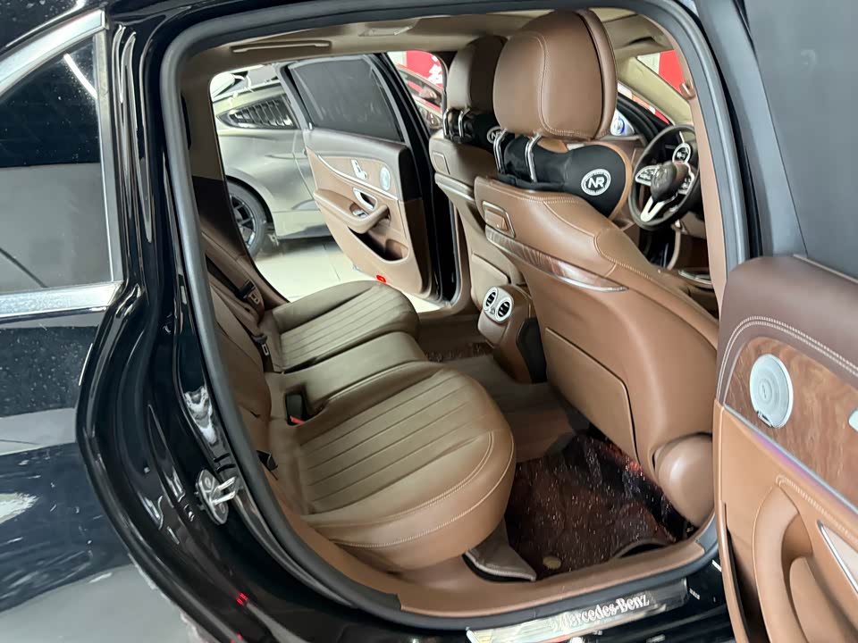 Mercedes-Benz E-class Mercedes-Benz E-class