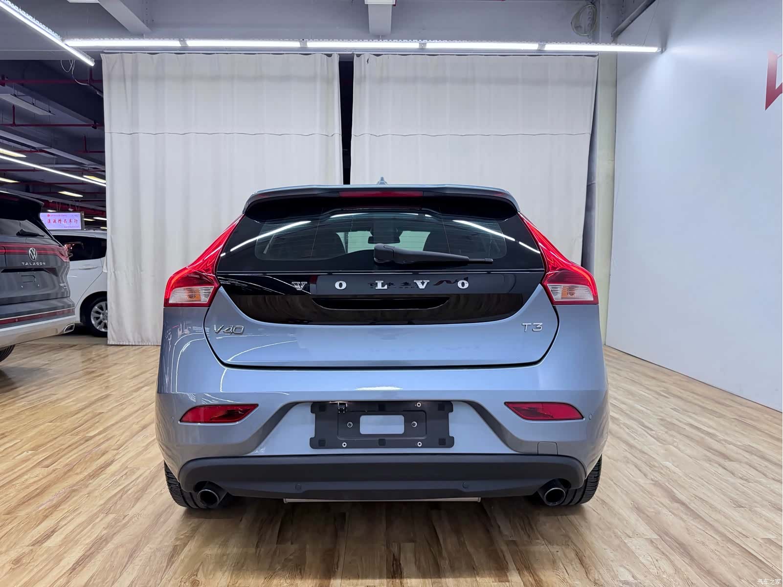 Volvo V40, 2018 6