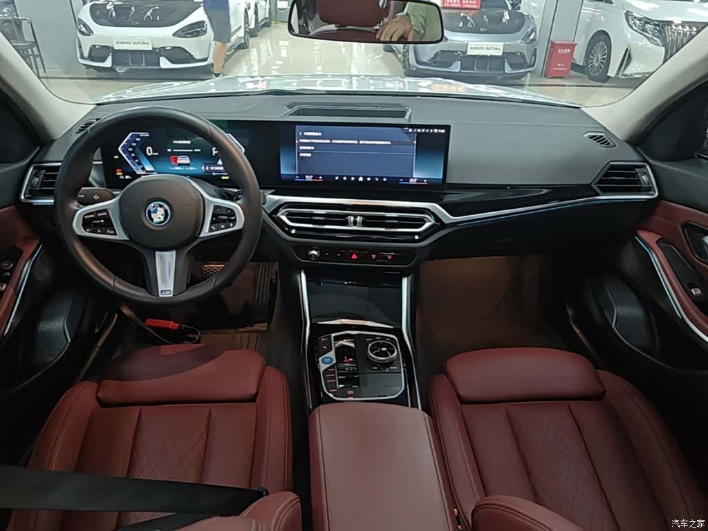 BMW i3, 2024 10