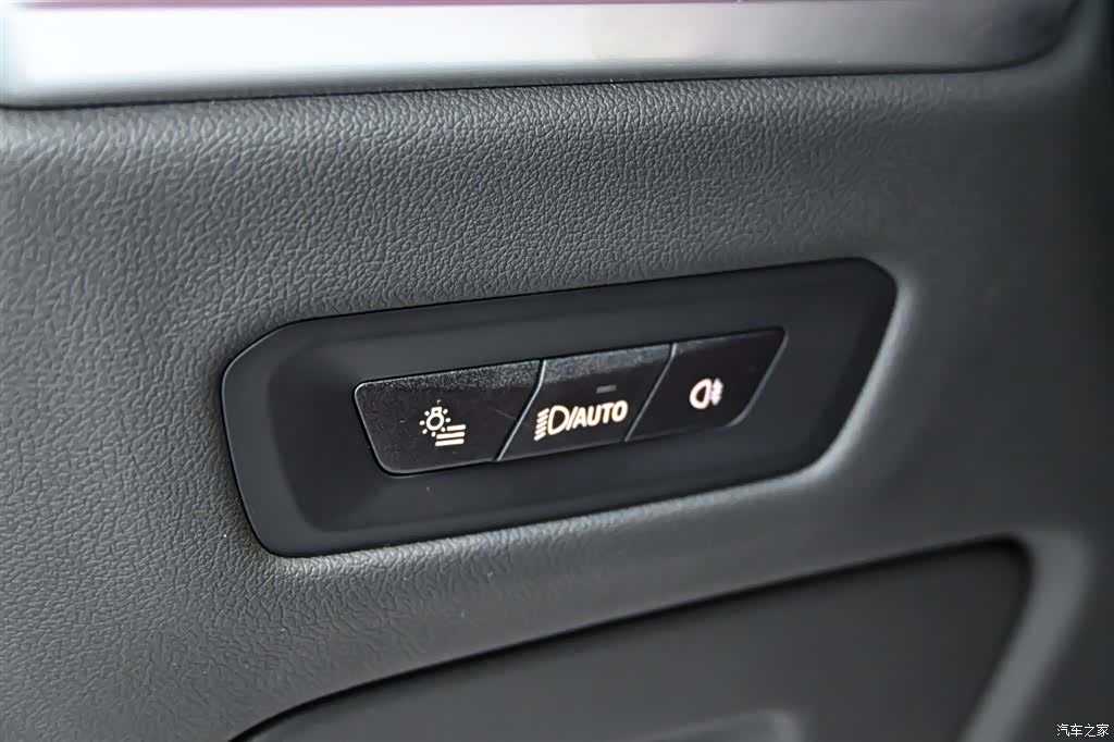 BMW X5, 2025 25