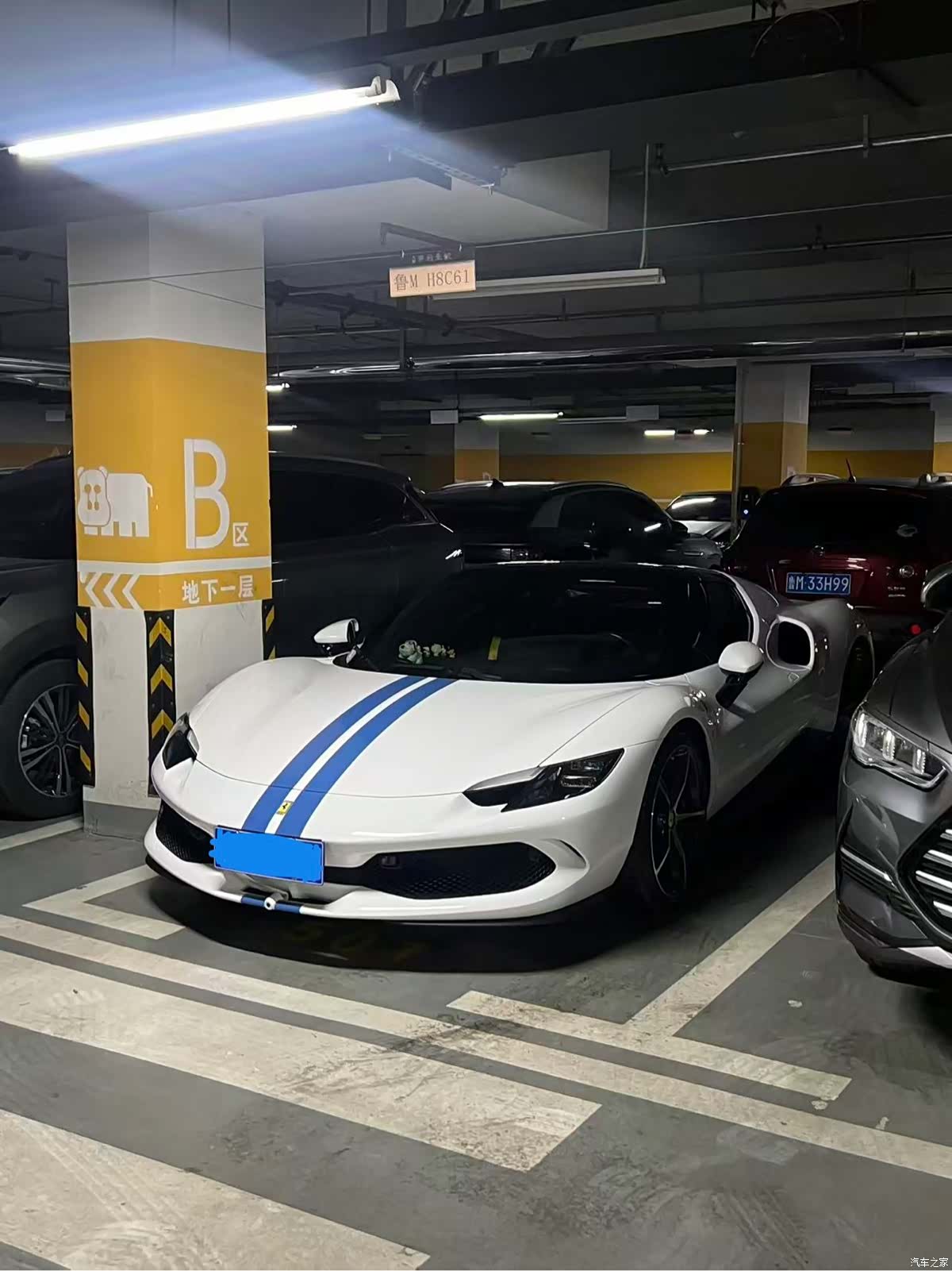 Ferrari 296