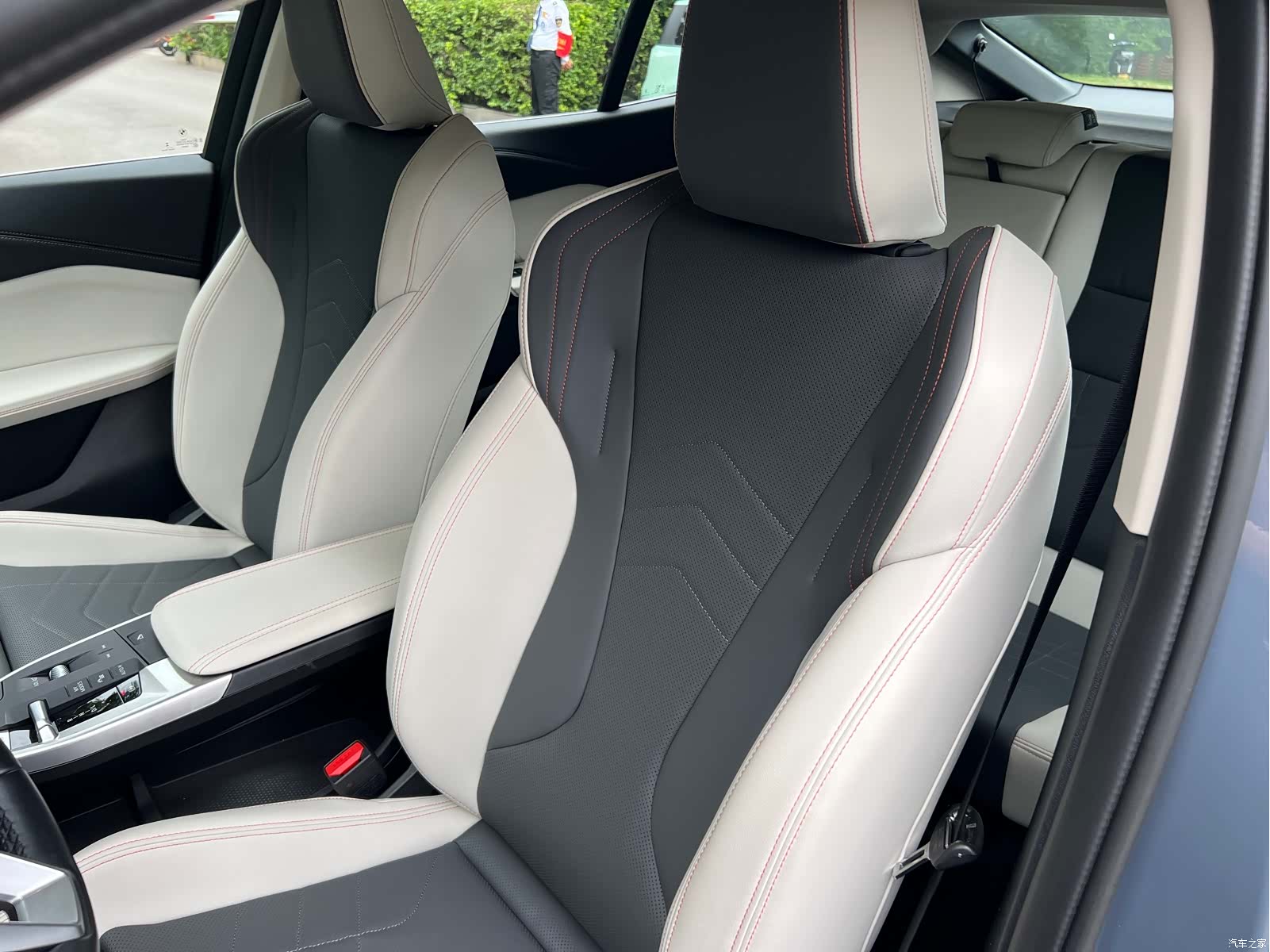 BMW X2, 2025 21