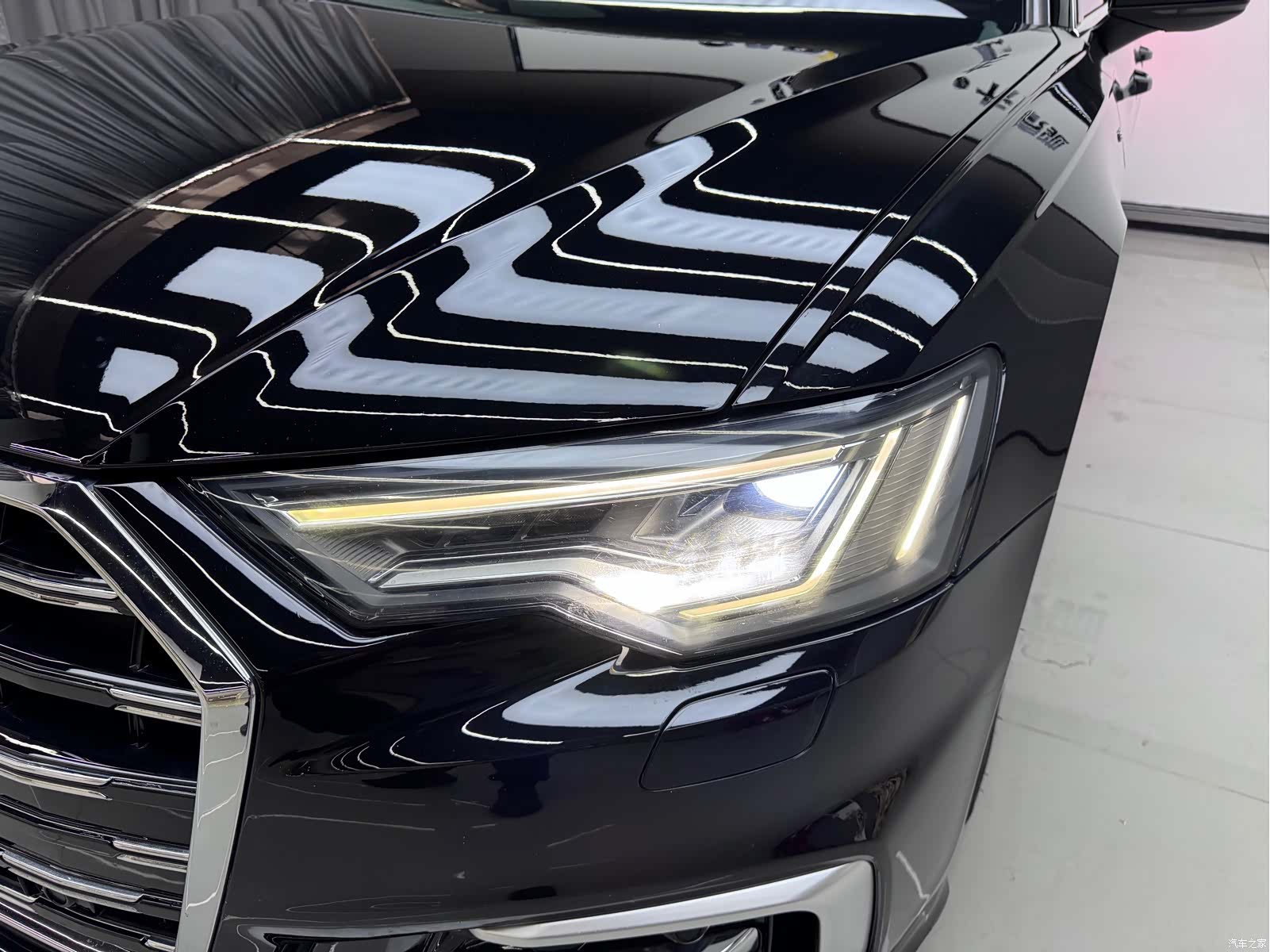 Audi A6L, 2022 3