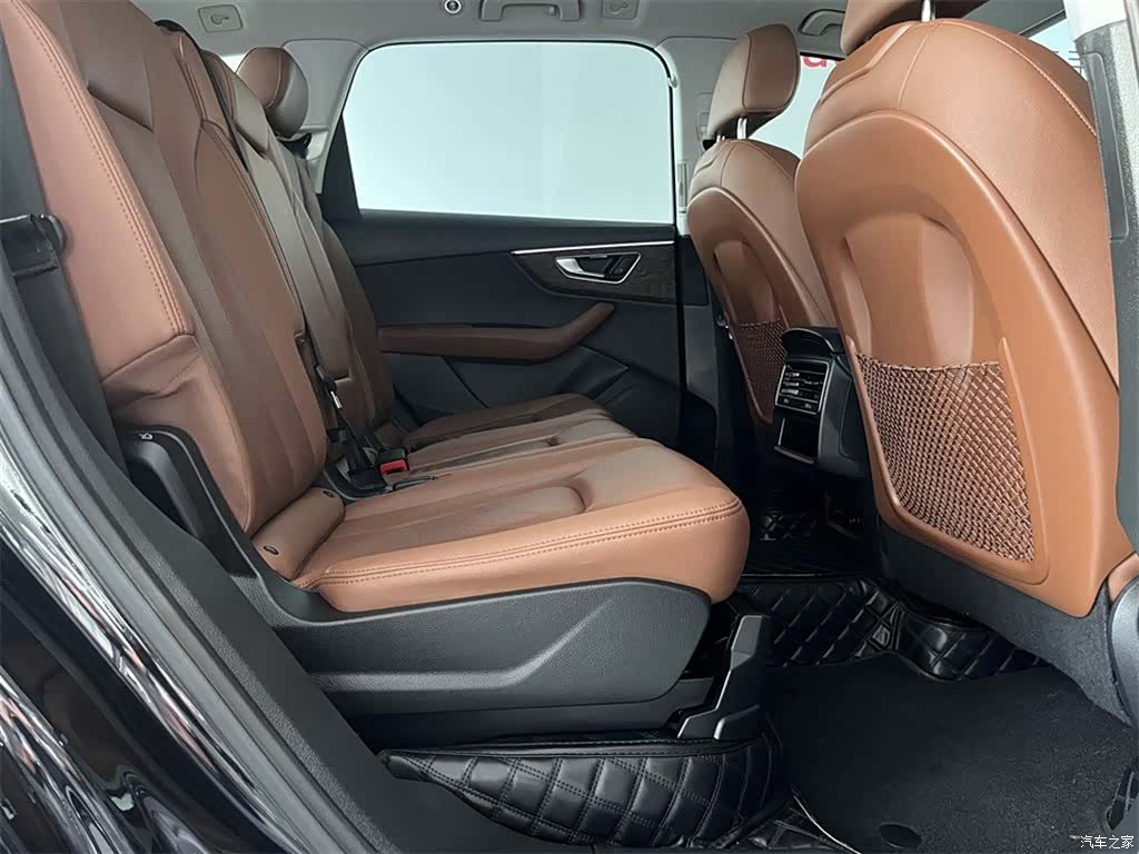 Audi Q7, 2021 7