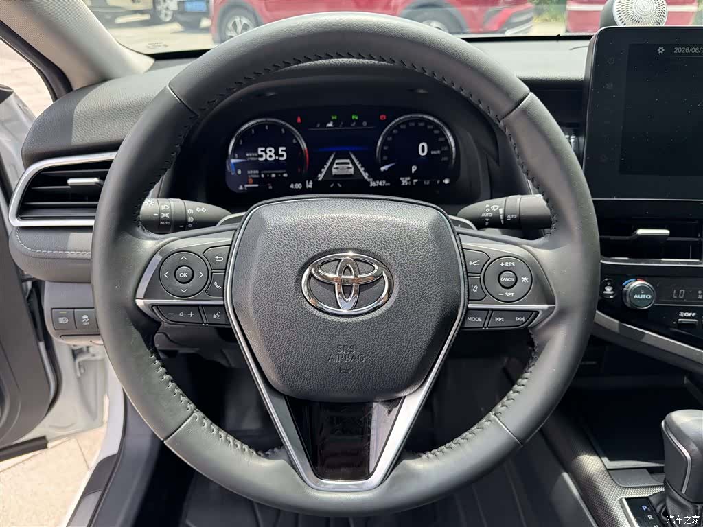 Toyota Camry, 2023 20