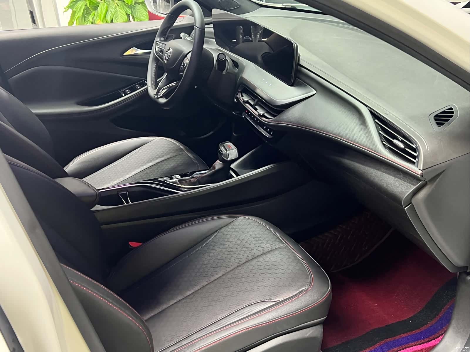 Buick Verano, 2024 29