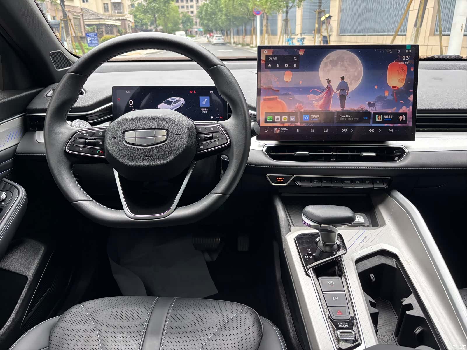 Geely Preface, 2025 8