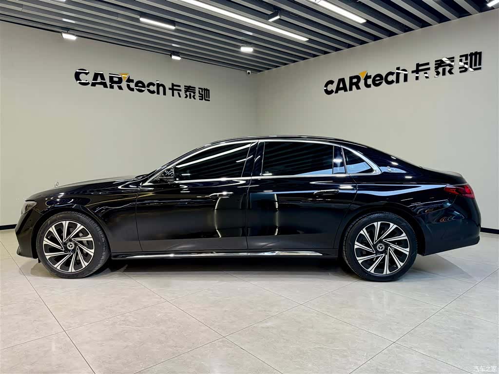 Mercedes-Benz E-Class, 2024 7