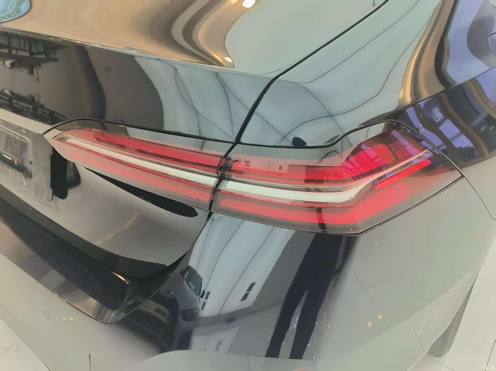 BMW 5 Series, 2025 6