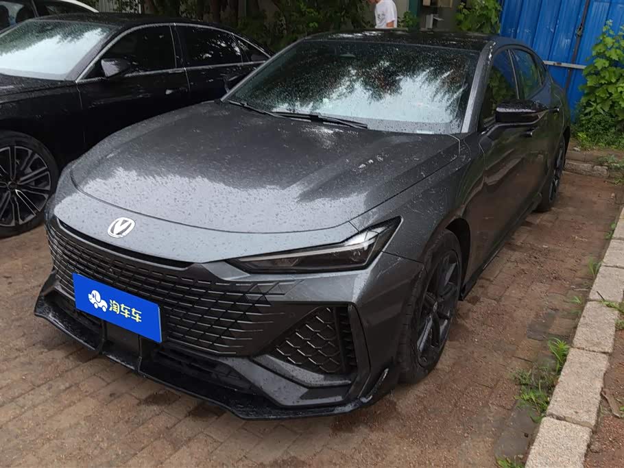 Changan UNI-V