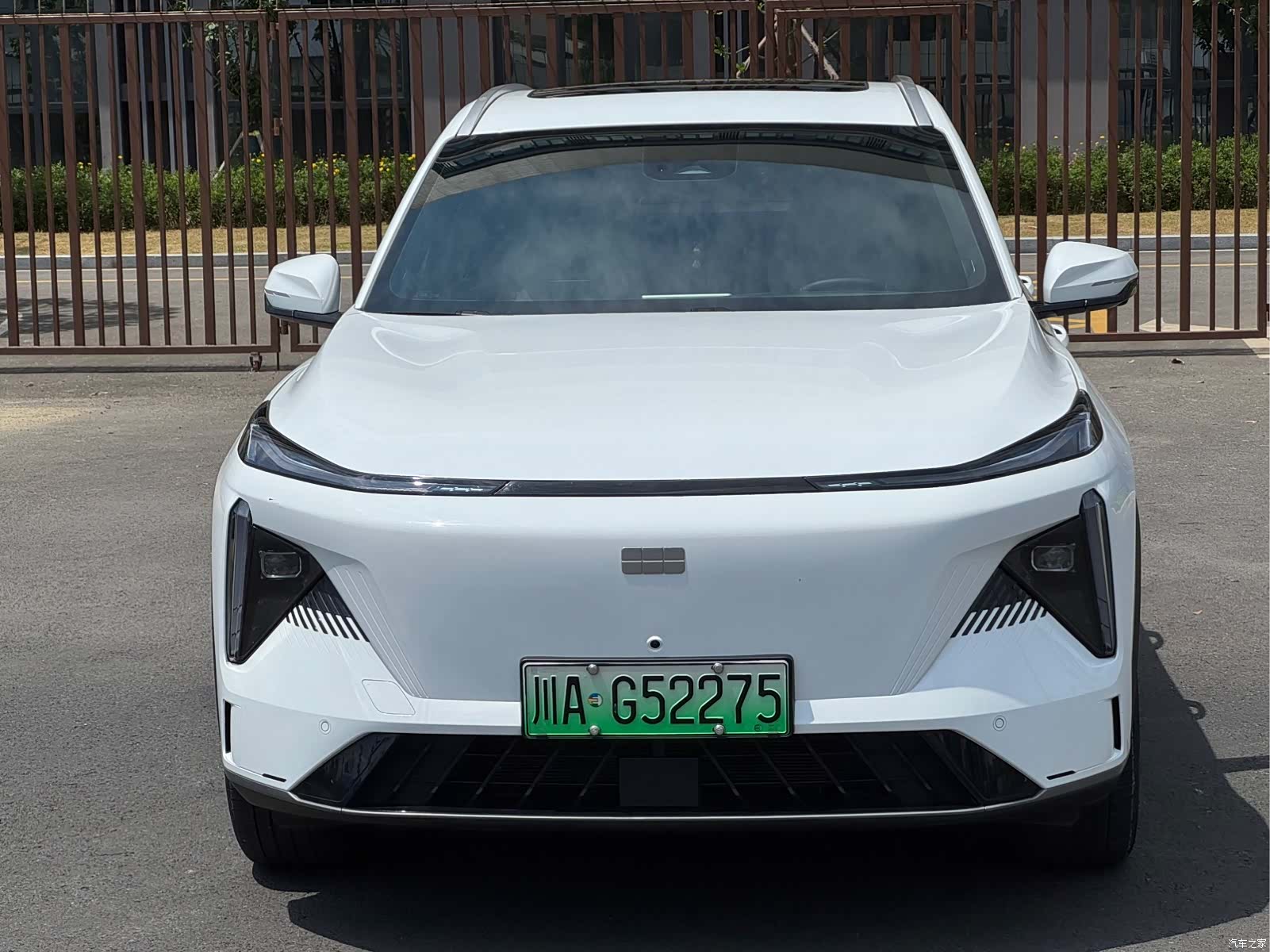Geely Galaxy L7, 2024 11