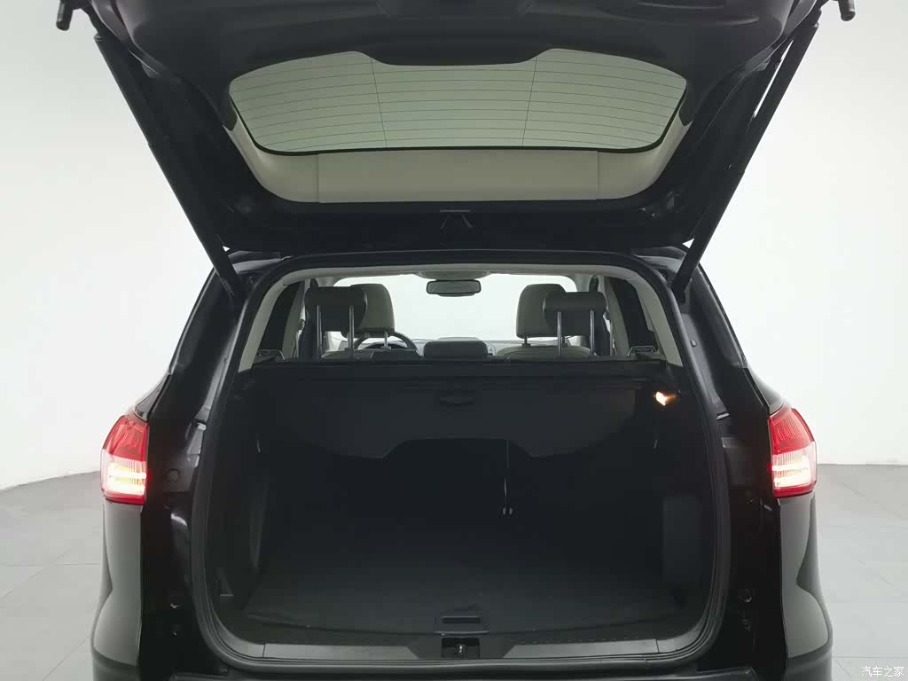 Ford Kuga, 2014 16