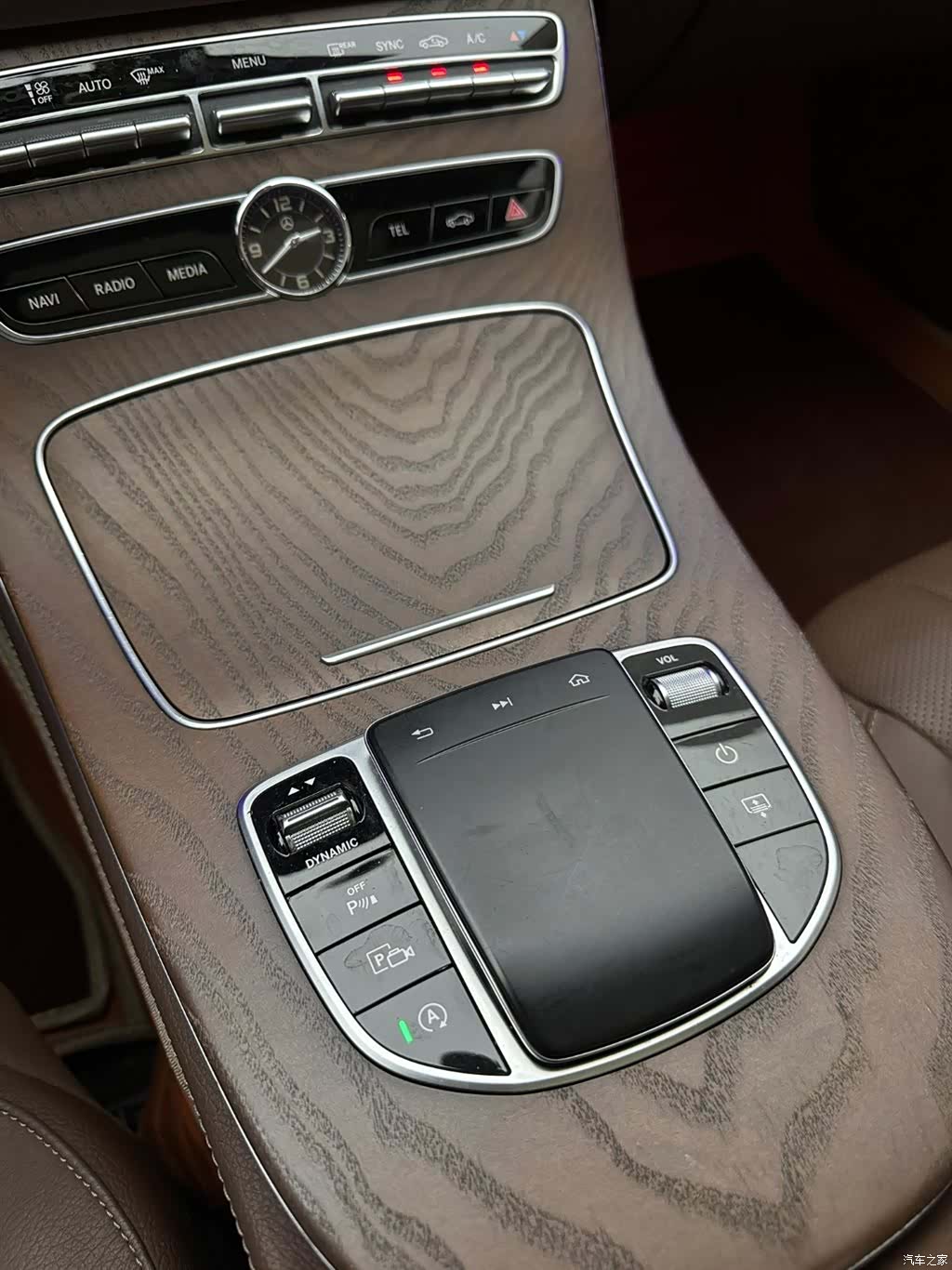 Mercedes-Benz E-Class, 2020 16