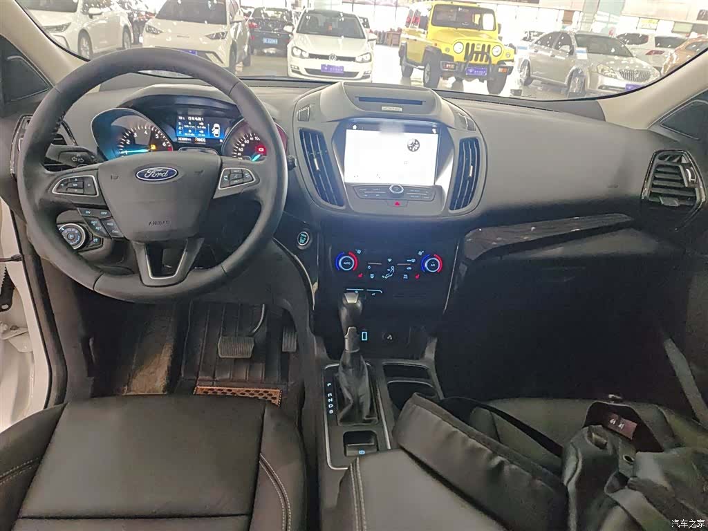 Ford Kuga, 2017 10