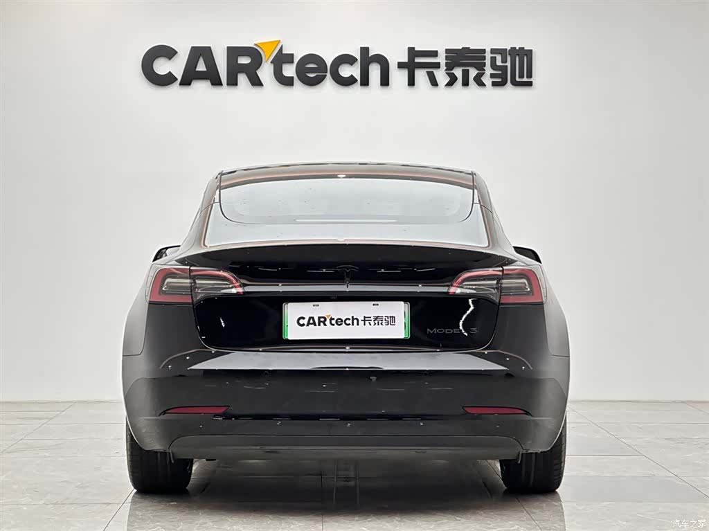 Tesla Model 3, 2022 4