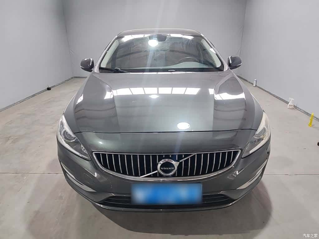 Volvo S60, 2018 3