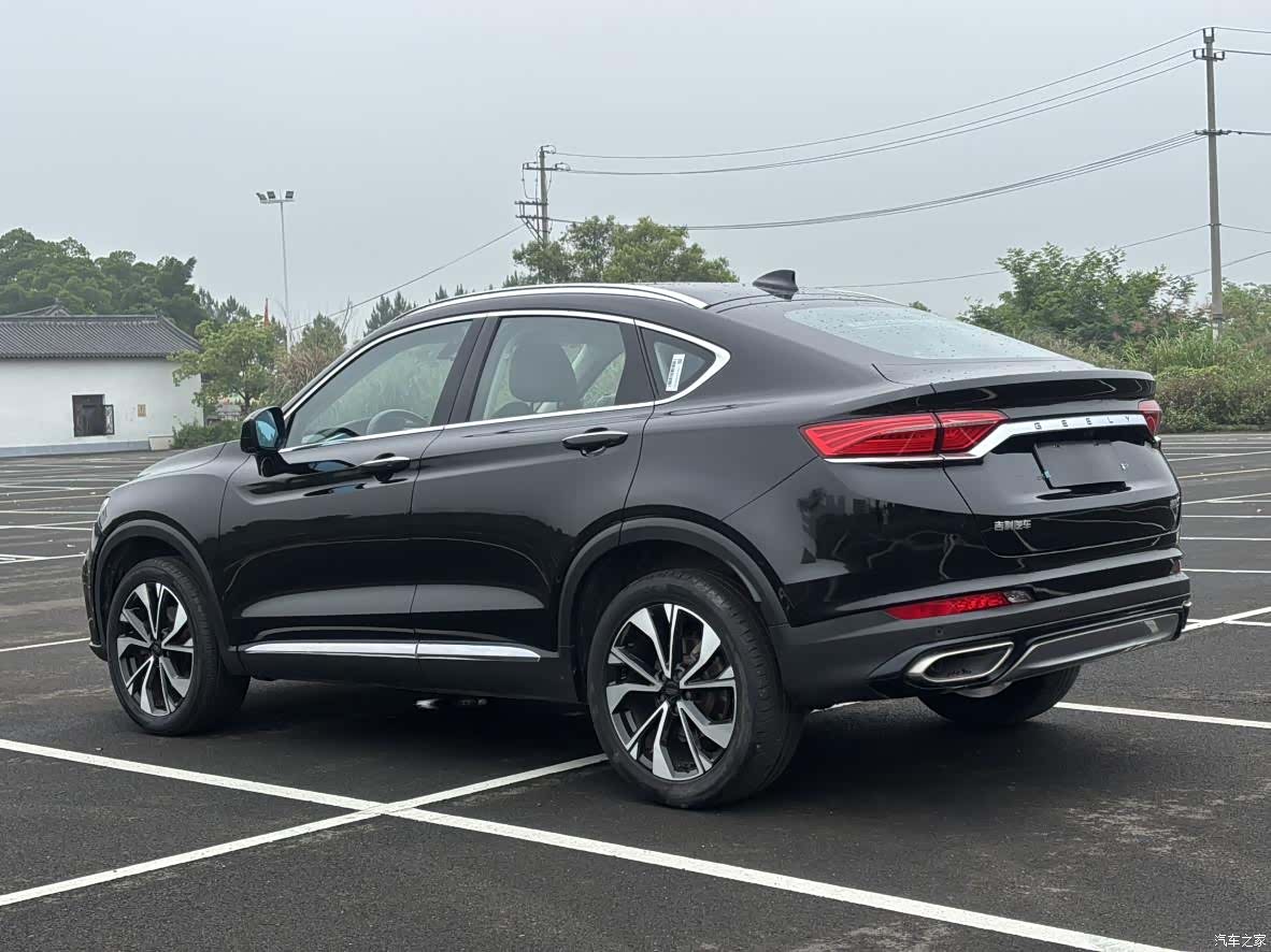 Geely Xingyue, 2022 15