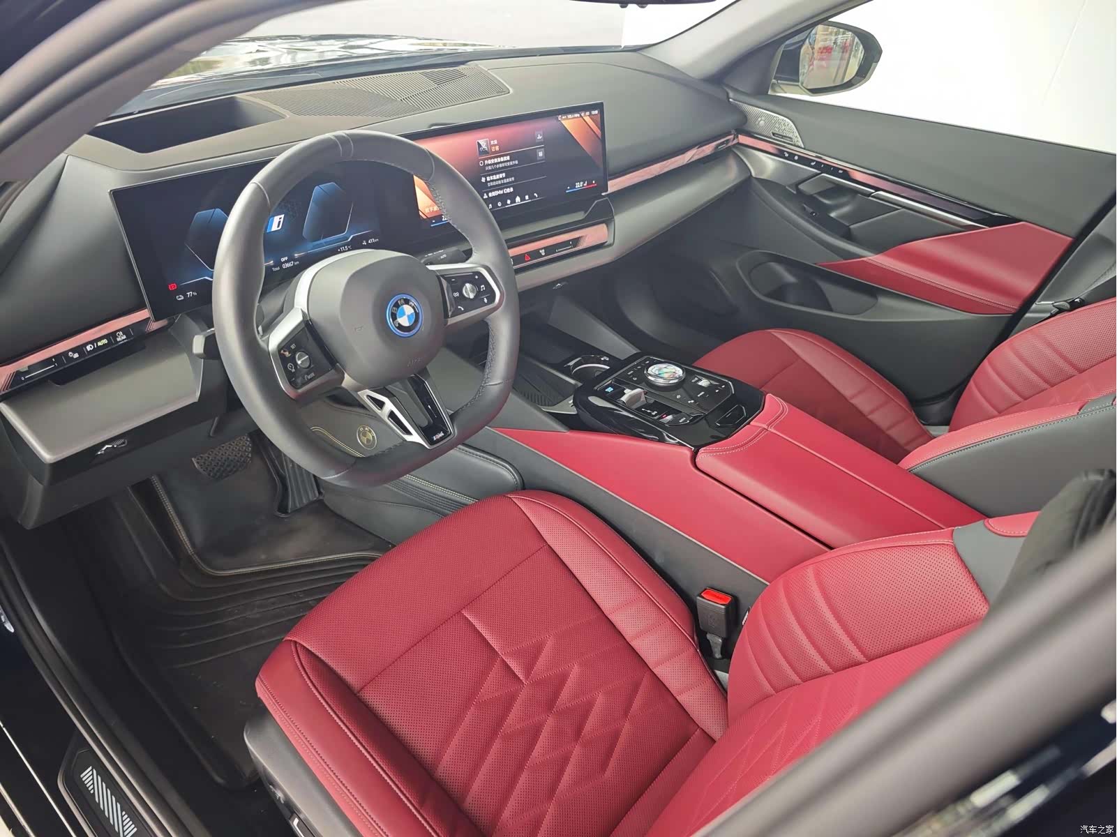BMW i5, 2025 9