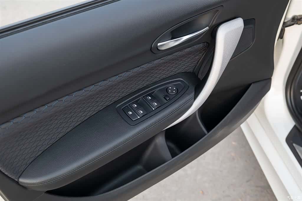 BMW 1 Series, 2018 37