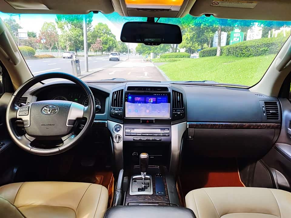 Toyota Landkuluze Toyota Landkuluze