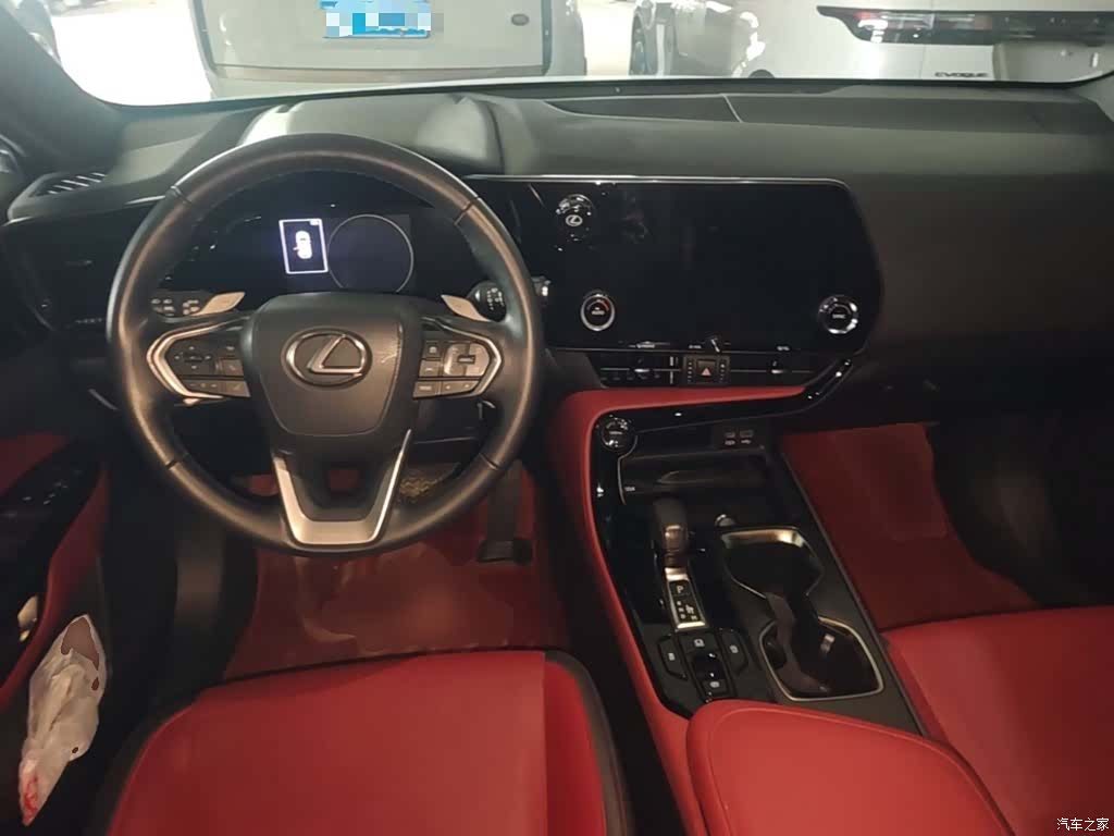 Lexus NX, 2023 16