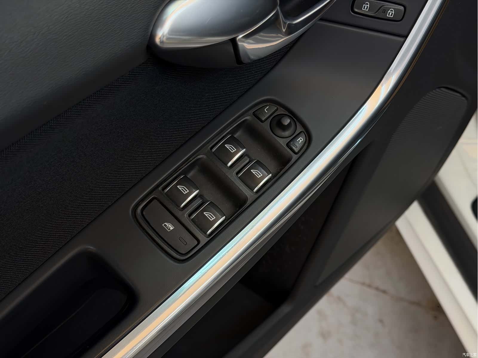 Volvo XC60, 2016 9