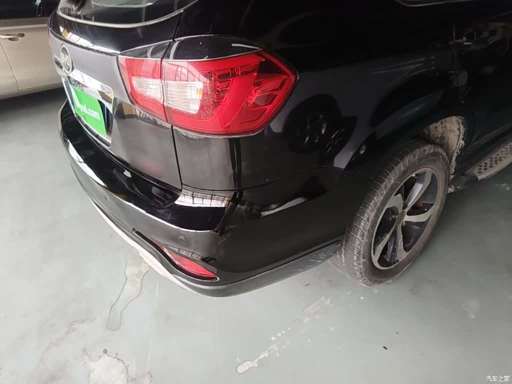 BYD S7, 2015 8