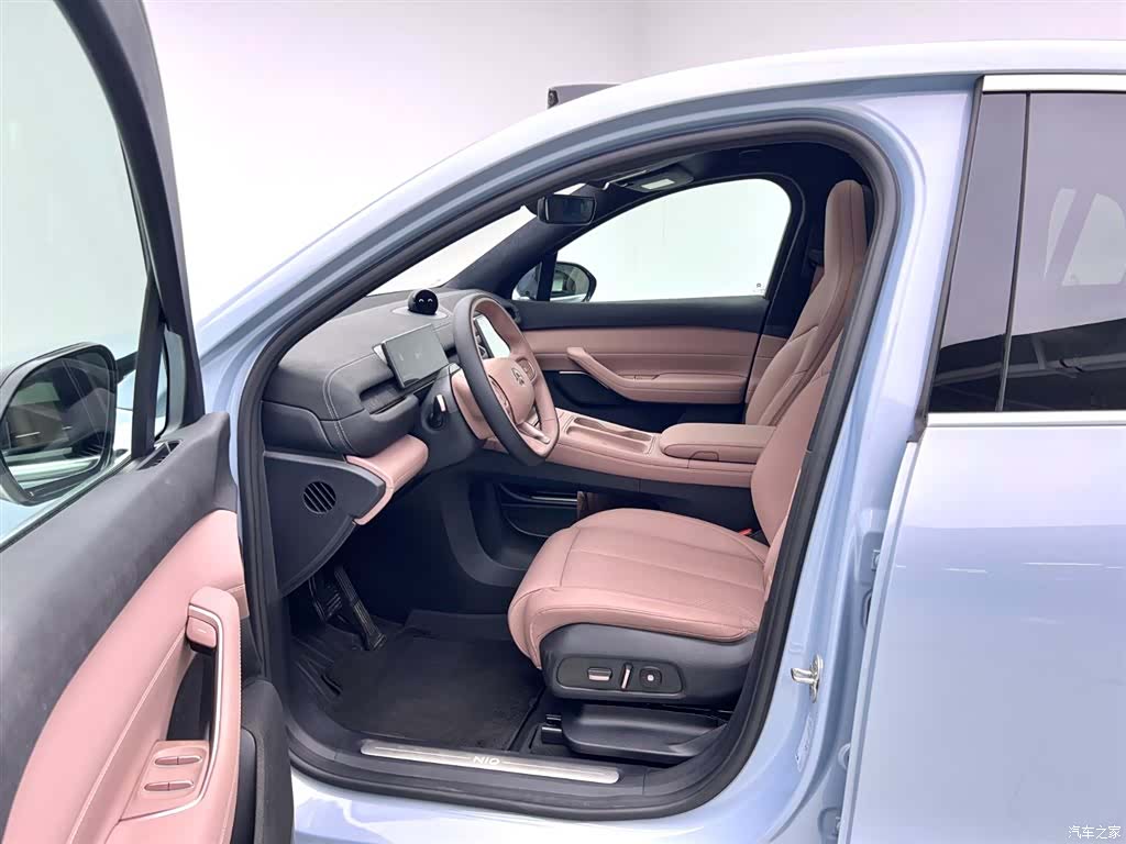 NIO EC6, 2024 11