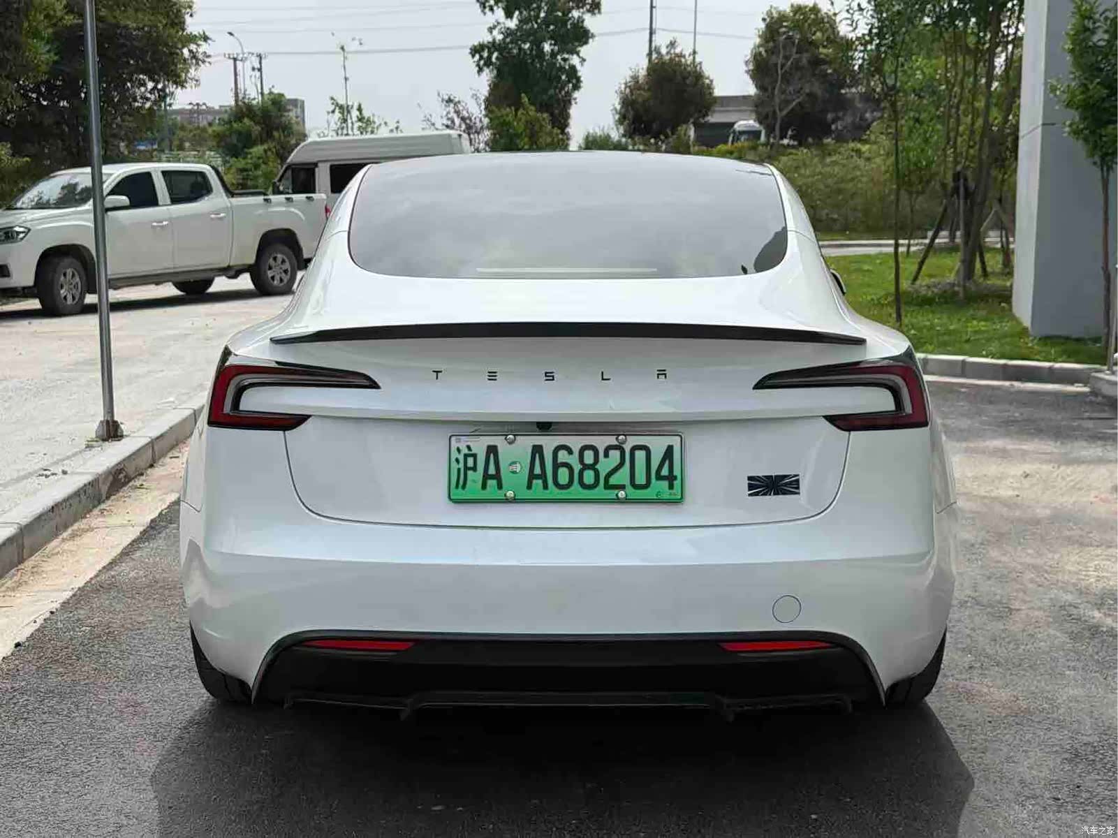 Tesla Model 3, 2024 9