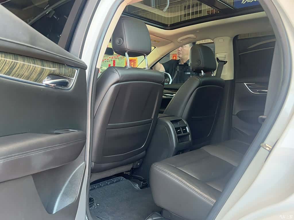 Cadillac XT5, 2019 9