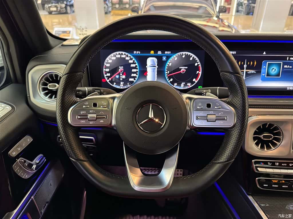 Mercedes-Benz G-Class, 2022 14
