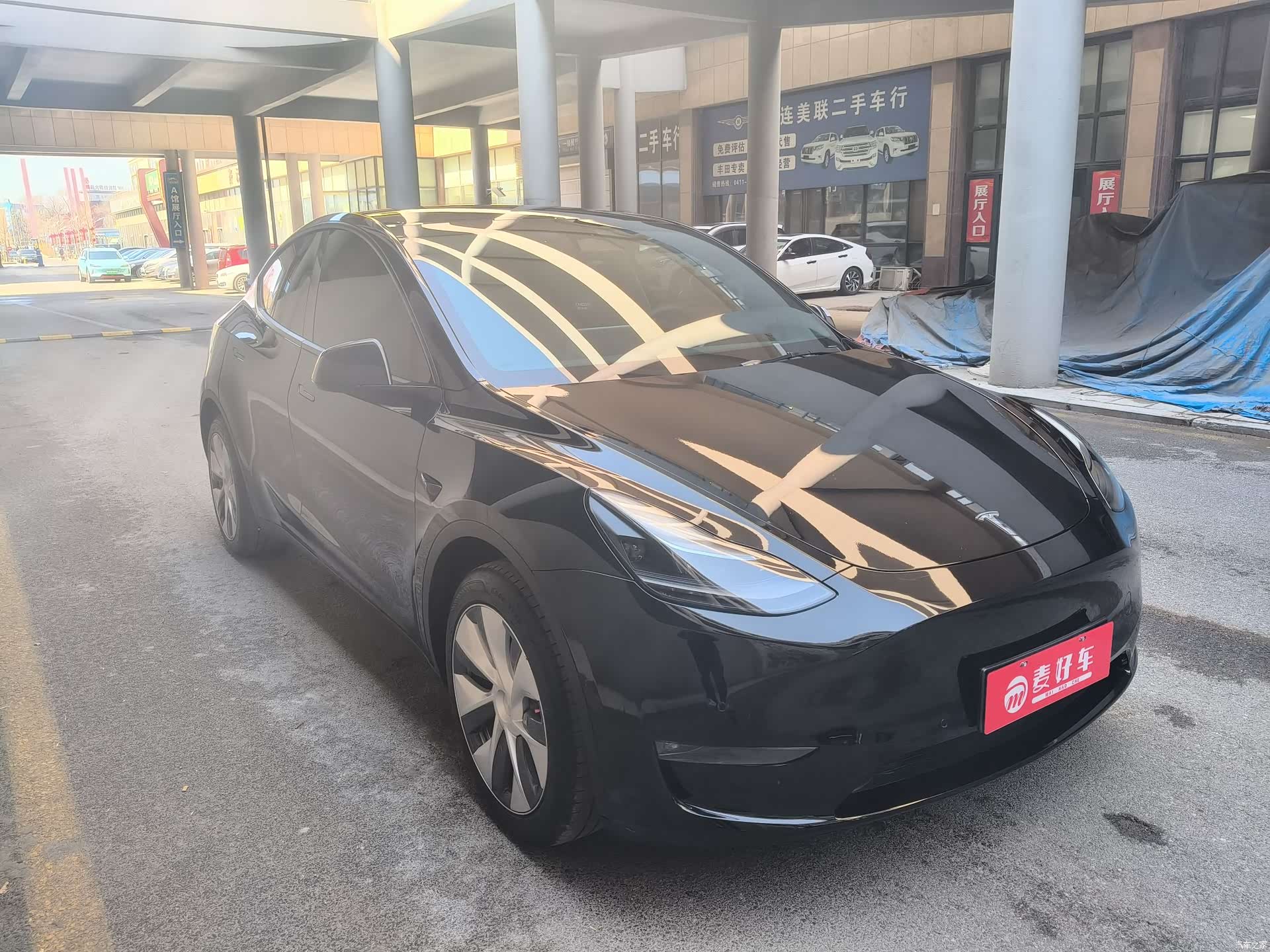 Tesla Model Y, 2023 4