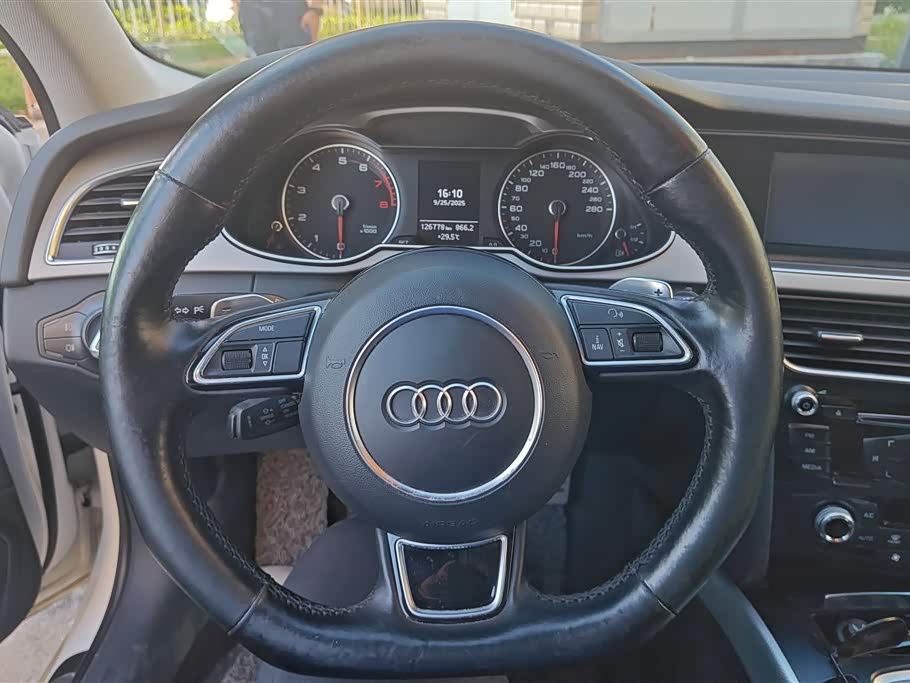 Audi A4L