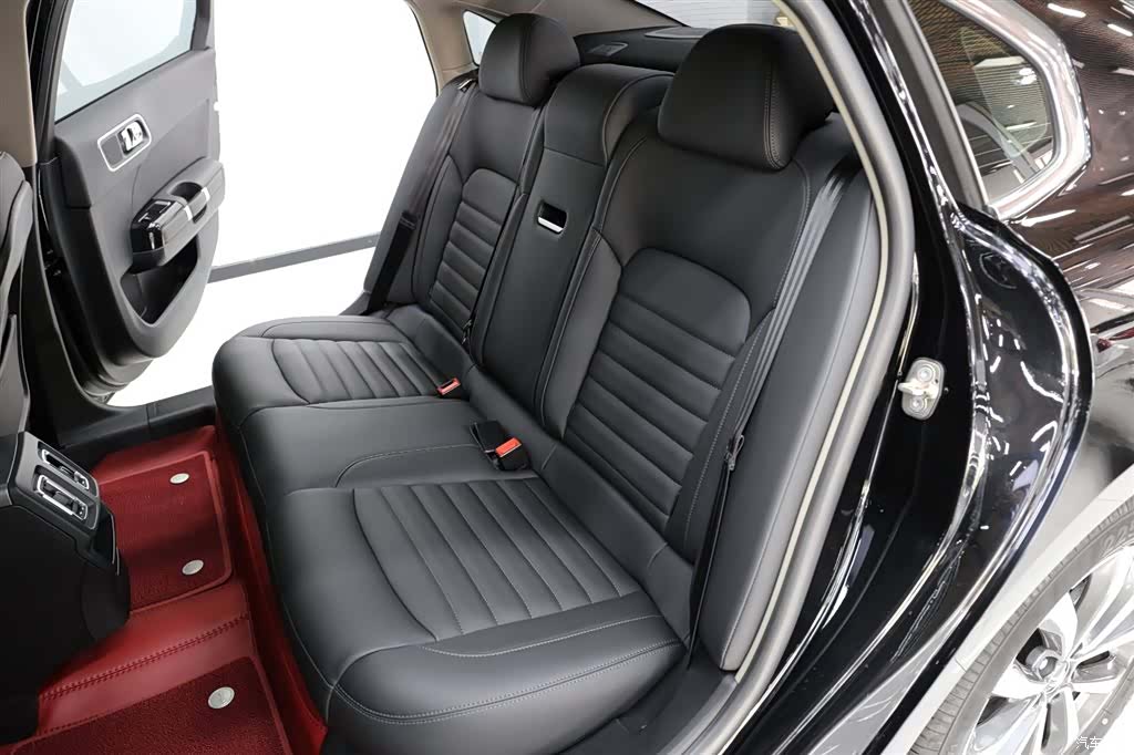 Citroen C6, 2022 8